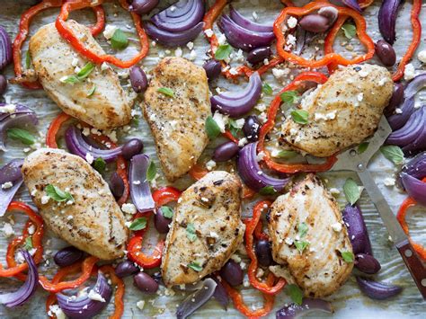 One Pan Greek Chicken And Vegetables