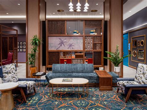 Tampa Airport Hotels with Parking | Hyatt Place Tampa Downtown