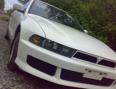 Mitsubishi Galant Photos and Specs. Photo: Mitsubishi Galant ...