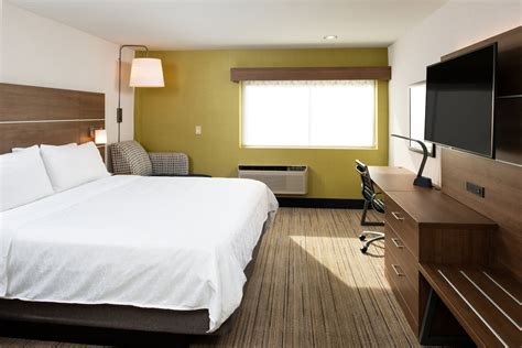 Holiday Inn Express Los Angeles Downtown West, an IHG Hotel Reviews ...