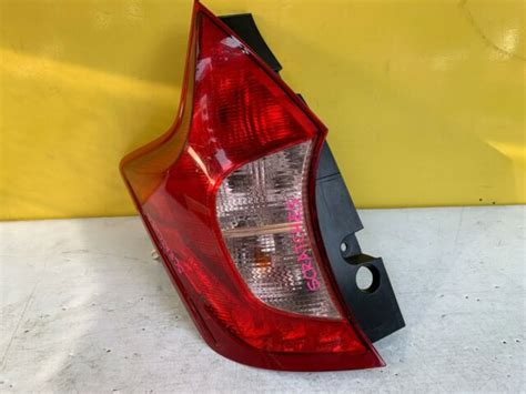 2014 2019 Nissan Versa Note Left Driver Side Tail Light Oem Ebay