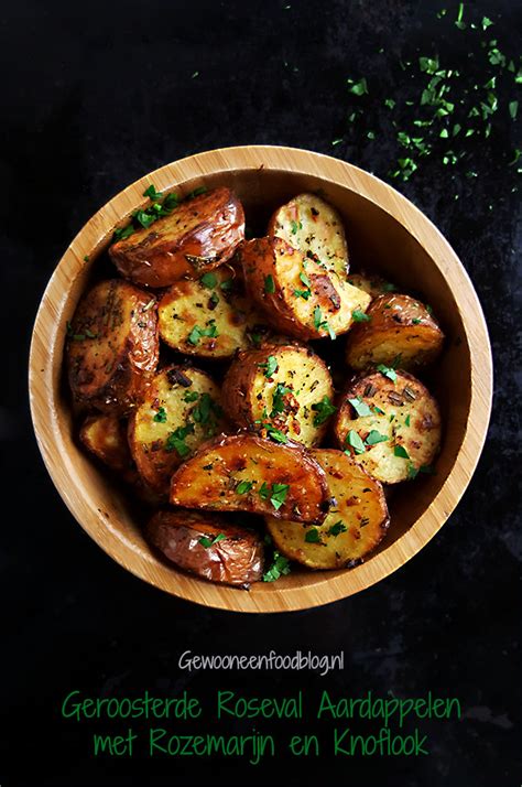 Geroosterde Roseval Aardappelen Met Rozemarijn En Knoflook Gewoon Een