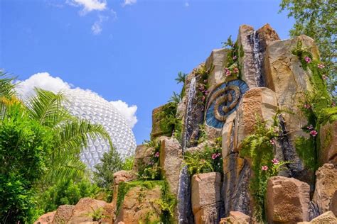 Take a Sneak Peek at EPCOT’s New Journey of Water Moana Attraction ...