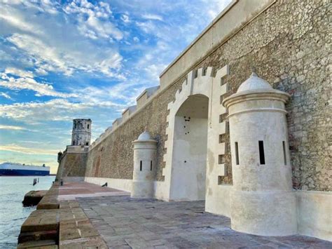 Aumenta afluencia de turistas en San Juan de Ulúa demoran hasta una