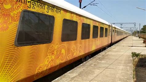 Tejas Express Chennai Egmore To Madurai Jn High Speed Crossing Near