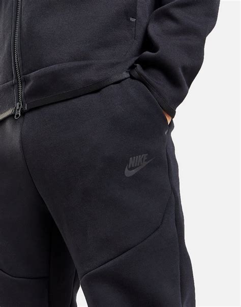 Nike Tech Fleece Pantaloni Della Tuta In Nero Jd Sports