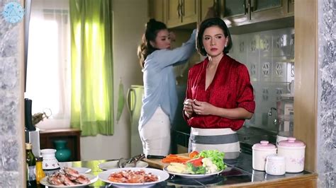 TOP Phim Bách Hợp Lesbian Hay Ấn Tượng Sâu Sắc Đáng Xem TIKI