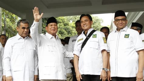 Foto Yusril Disebut Layak Jadi Cawapres Prabowo Pengamat Ungkap Alasannya