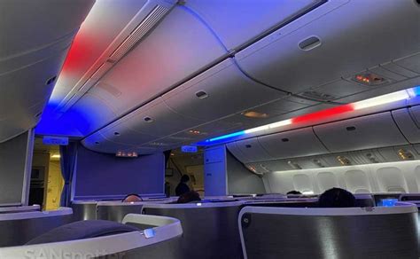 American Airlines 777-200 business class is better than you think ...