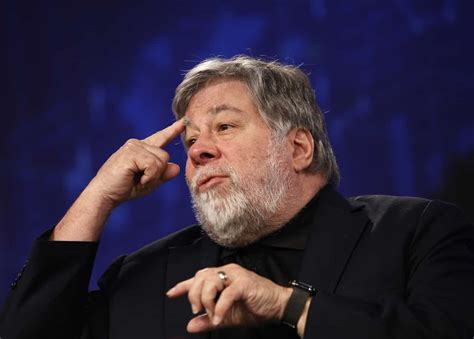 Le Cofondateur D Apple Steve Wozniak Poursuit Youtube Pour