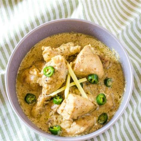 White Chicken Karahi I Knead To Eat