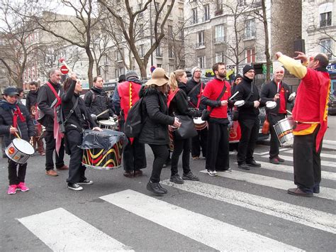 Le Rythme Dans La Peau Academic Dress Dresses Fashion Carnival