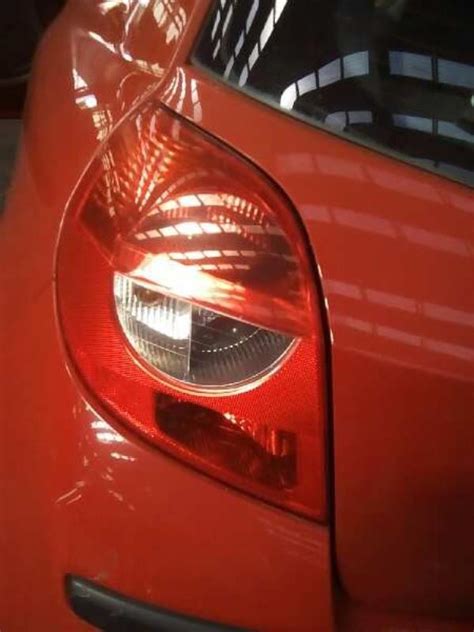 Luz Trasera Principal Izquierda Luces Renault Clio Iii Authentique