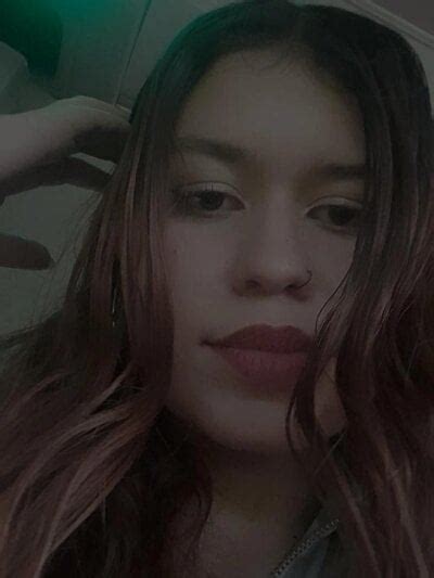 Saraa Pinkk Cam Model Free Live Sex Show Chat Stripchat