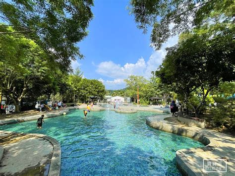 南投親子景點《桃米親水公園》天然山泉戲水池免費玩，記得帶水槍來戲水池放水時間資訊 寶寶溫旅行親子生活