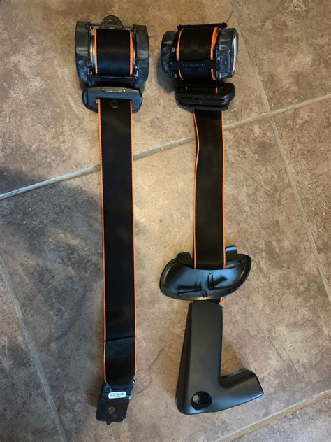 Custom seat belts - Safety Restore - CorvetteForum - Chevrolet Corvette Forum Discussion