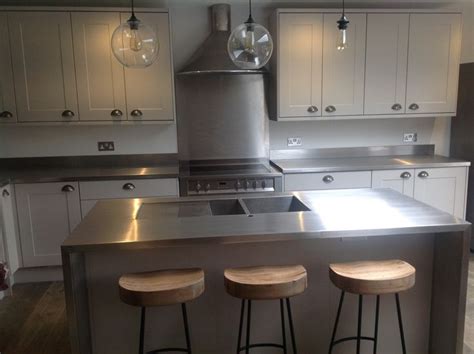 Stainless steel splashback and upstands. | Stainless steel splashback ...