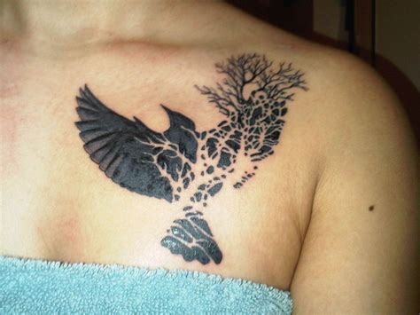 Genuinely Awesome Bird Tattoos You Ll Want On Your Skin Black Bird