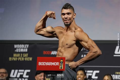 Johnny Walker (fighter) children: Does Johnny Walker have kids? - ABTC