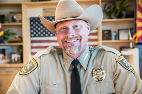 Sheriff Mark Lamb Age How Old Is Sheriff Mark Lamb World Wire