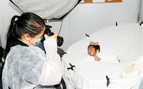 Maternidade Mariana Bulhões faz ensaio fotográfico temático de Páscoa