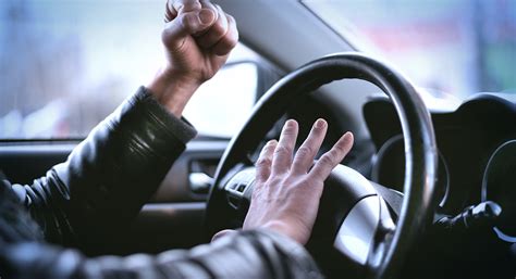 autofahrer immer aggressiver