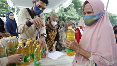 Gubernur Jabar Pastikan Operasi Pasar Minyak Goreng Di Wilayahnya Tepat