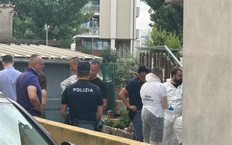 Fano Duplice Omicidio Per Una Coppia Di Coniugi La Casa Era Stata