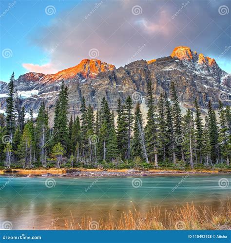 Bow Lake on sunrise stock photo. Image of valley, banff - 115492928