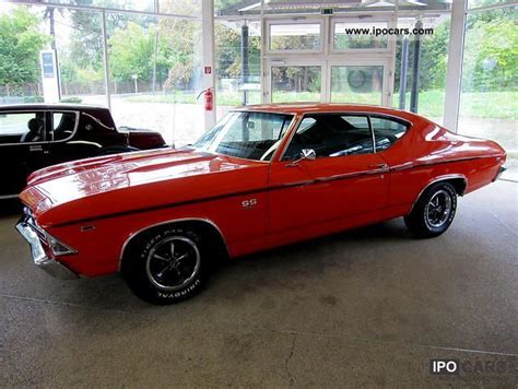 1969 Chevrolet Chevelle SS - Car Photo and Specs