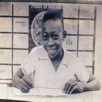 Pele Birthday, Real Name, Age, Weight, Height, Family, Facts, Death ...