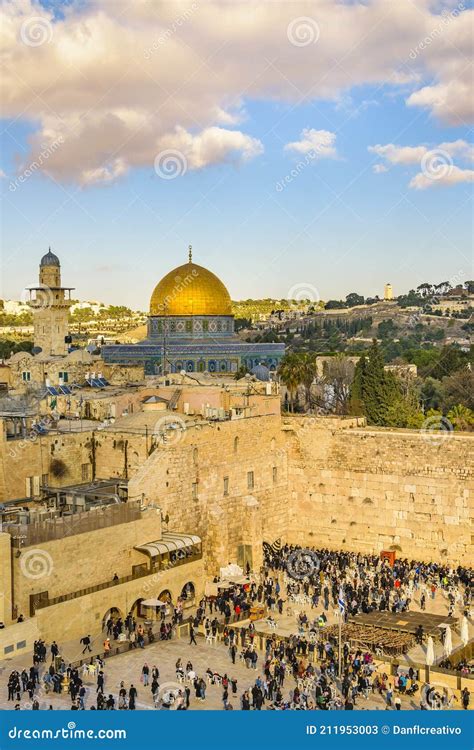 Temple Mount Aerial View, Jerusalem Editorial Stock Photo - Image of ...