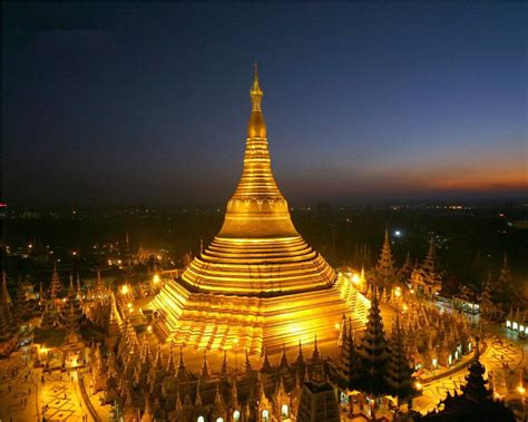 Shwedagon Pagoda by Night, Travel Photos of Shwedagon Pagoda Yangon ...