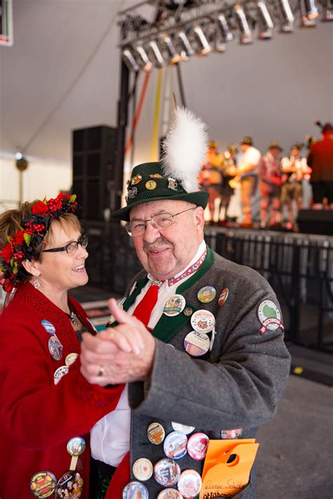 Oktoberfest 2024 La Crosse Wi Parade Tine Elbertina