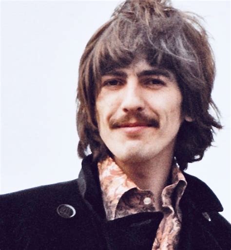 Pin By Carmen Laura 6 On The Beatles Beatles George Beatles George Harrison Beatles Pictures