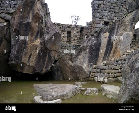 Temple of the Condor Machu Picchu Peru Stock Photo - Alamy