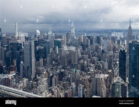 New York Usa May View Of Midtown Manhattan New York With