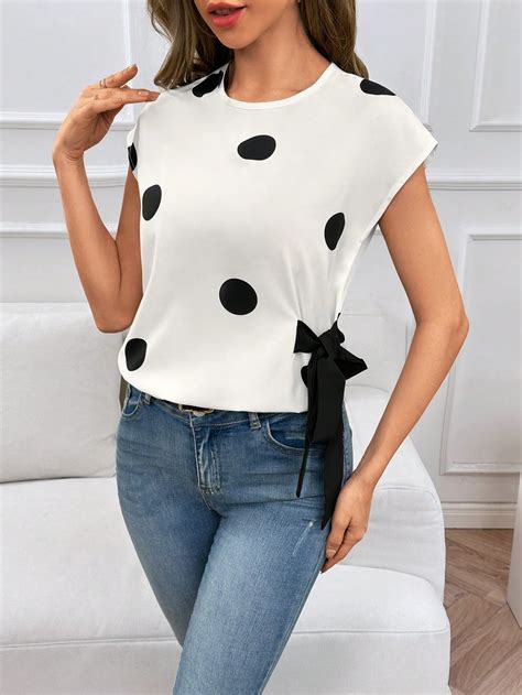 Shein Essnce Blusa Con Estampado De Lunares Con Nudo Lateral De Manga