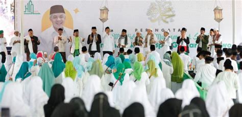 Ganjar Kuasai Pesantren Ribuan Ulama Dan Santri Berdoa Dukung