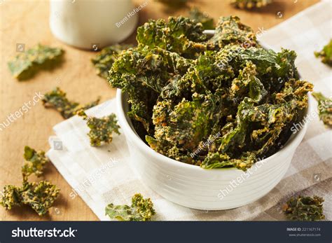 1,811 Kale chips Images, Stock Photos & Vectors | Shutterstock