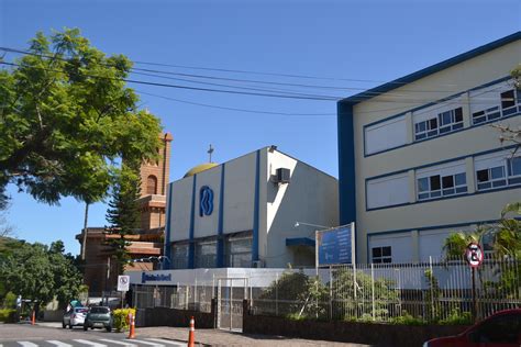 Colegio Rainha Do Brasil - RB completa 64 anos de fundação - Colégio Rainha do Brasil