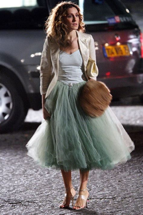 Carrie Bradshaw Fashion Iconic Style In Sex And The City