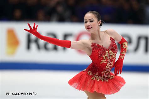 Pattinaggio Artistico Europei 2019 Alina Zagitova Al Comando Dopo Lo