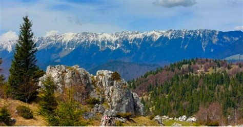 Toamnă târzie și peisaje pitorești văzute de pe Măgurile Branului