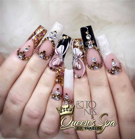 Amazing Nail Art Made Using Tones Products Bling Nails Nail Art