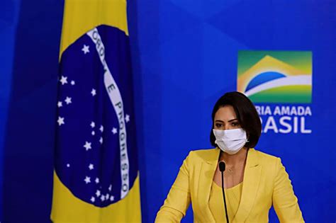 Michelle Bolsonaro Se Manifesta Após As Acusações De Janja Política