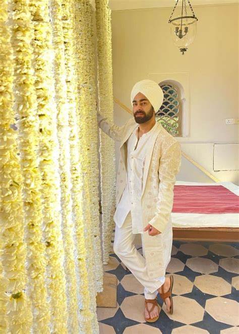 Manjot Singh Height, Weight, Age, Girlfriend, Facts, Biography