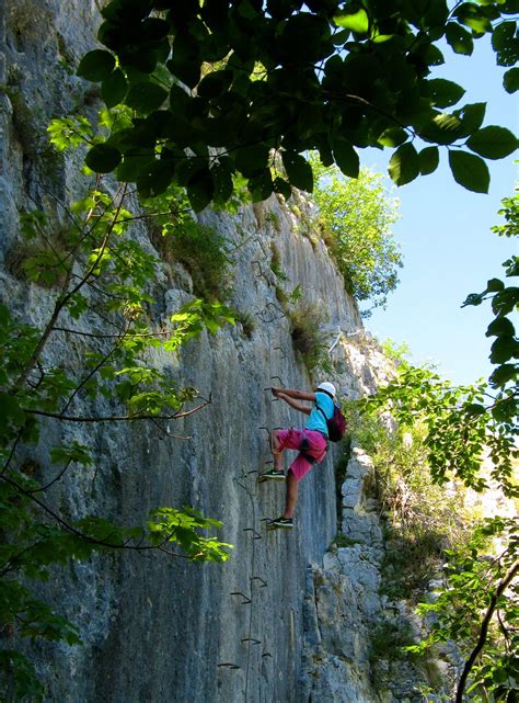 Via Ferrata de la Roche au Dade à Morez Via Ferrata dans le Jura