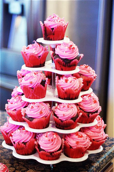 Valentines Cupcakes with a Twist | Jennifer Cooks