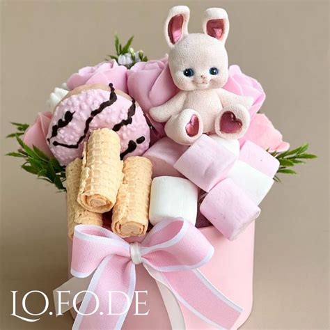 Зайка с розами в интернет-магазине на Ярмарке Мастеров | Мыло, Москва ...